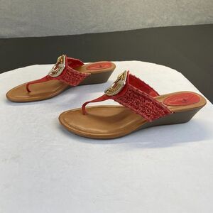 St Johns Bay Women Red/Gold Metal Conchos Thong Slip On Wedge Heel Sandals 7.5M